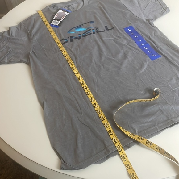 O’NEILL Standard Fit Heather Grey Short Sleeve Tee with Graphic- Large - Picture 10 of 12